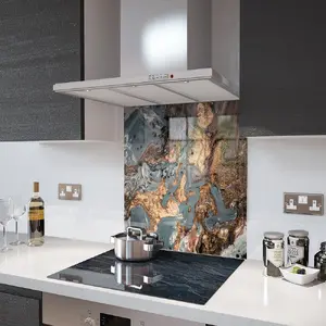 Lifestyle image of Glass Splashback in Liquid Gold - 60cm Wide x 75cm High