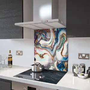 Lifestyle image of Glass Splashback in Liquid Pearl - 60cm Wide x 75cm High